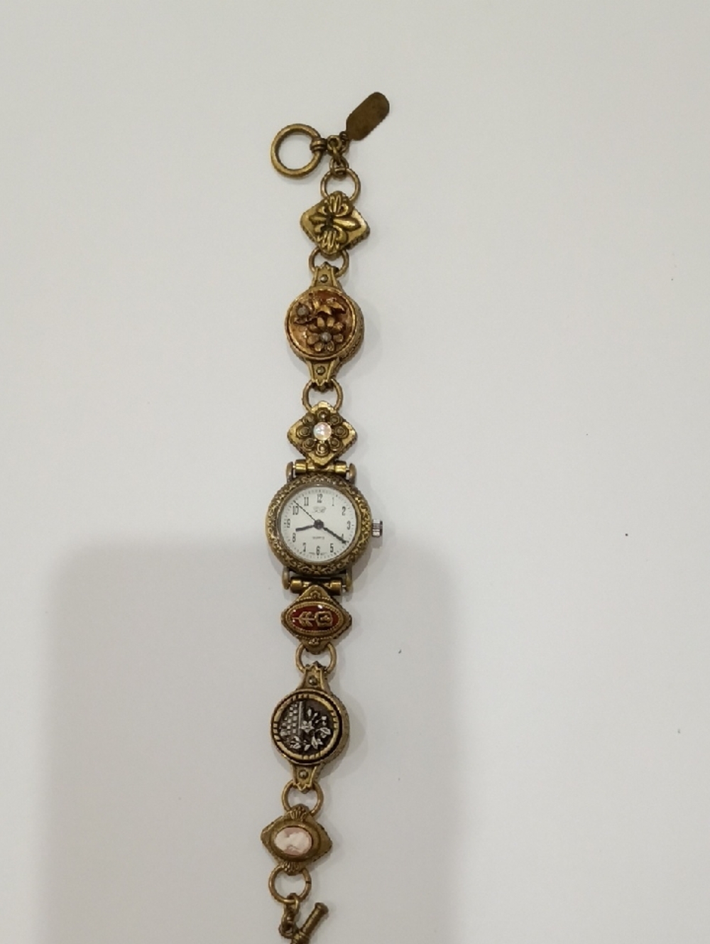 Grandmother'Buttons Vintage Women's Bracelet Watch